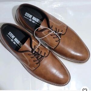 Steve Madden Men's Tan Leather Oxfords SIZE 10.5 & 11
